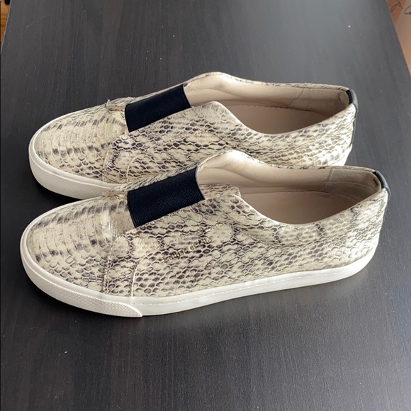 Louise et Cie Shoes - Louise et Cie Snakeskin shoes